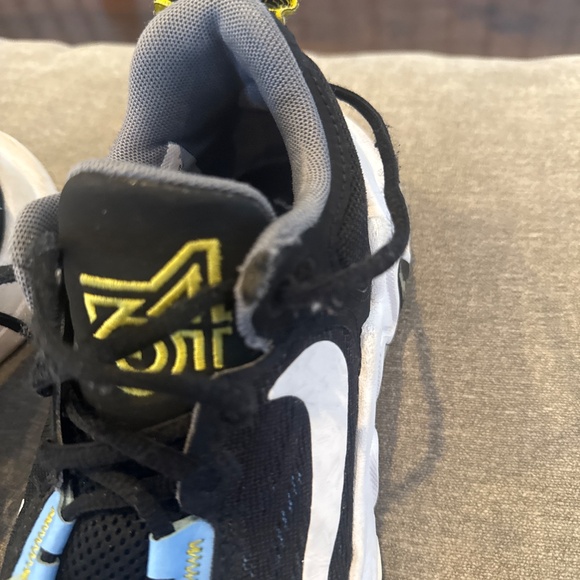 Nike Giannis Immortality 2 – GS (Big Kids) - Picture 4 of 6